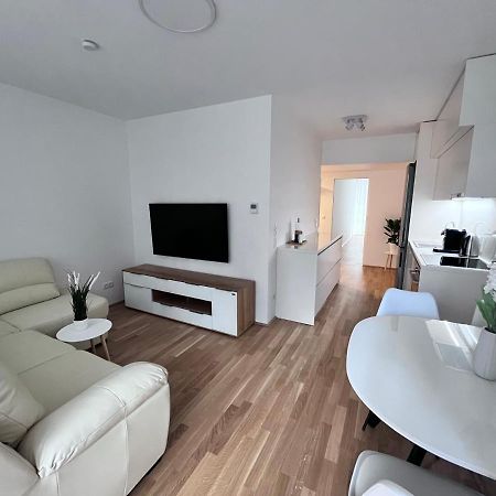 Danube22 Apartment Vienna Esterno foto